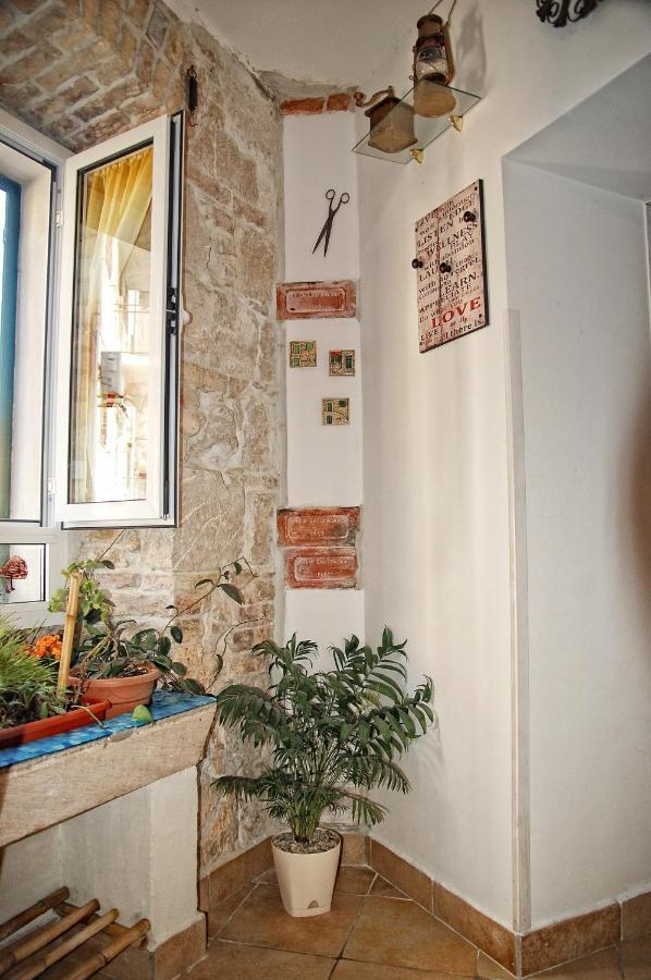 ספליט Studio Apartment Sretna מראה חיצוני תמונה